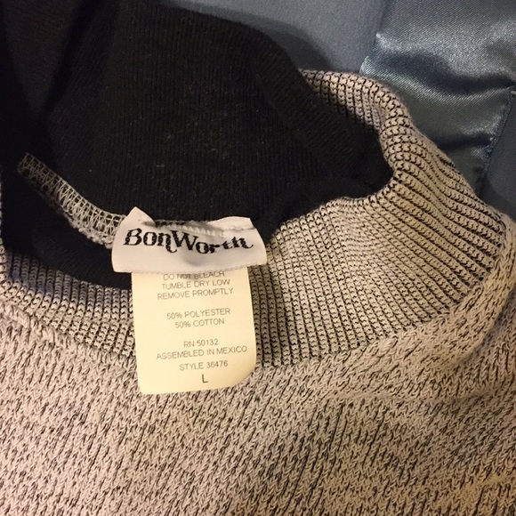 Pullover - Picture 2 of 3